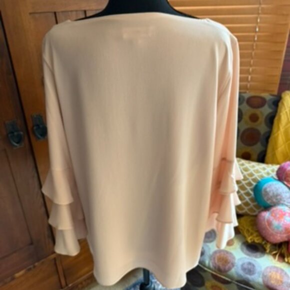 Calvin Klein Pale Pink Ruffled Sleeve Blouse Size Large - Picture 5 of 8